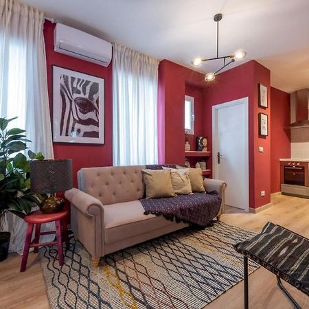 3 Bedrooms 1 Bathroom Furnished - Lavapies- Mintystay Madrid Exterior photo