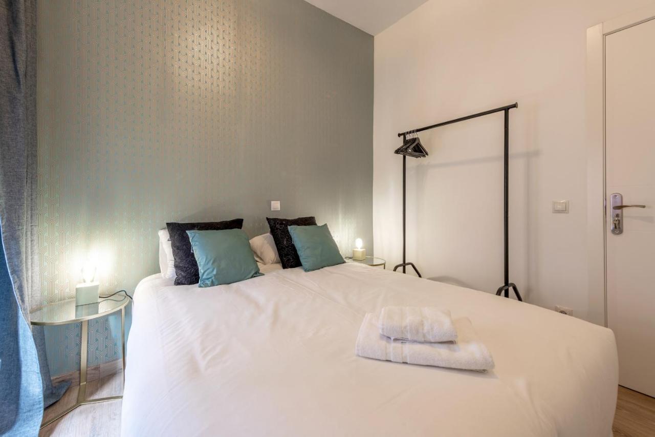 3 Bedrooms 1 Bathroom Furnished - Lavapies- Mintystay Madrid Exterior photo