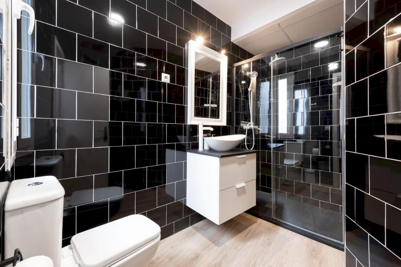 3 Bedrooms 1 Bathroom Furnished - Lavapies- Mintystay Madrid Exterior photo