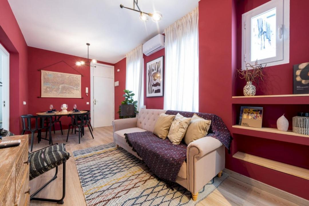 3 Bedrooms 1 Bathroom Furnished - Lavapies- Mintystay Madrid Exterior photo